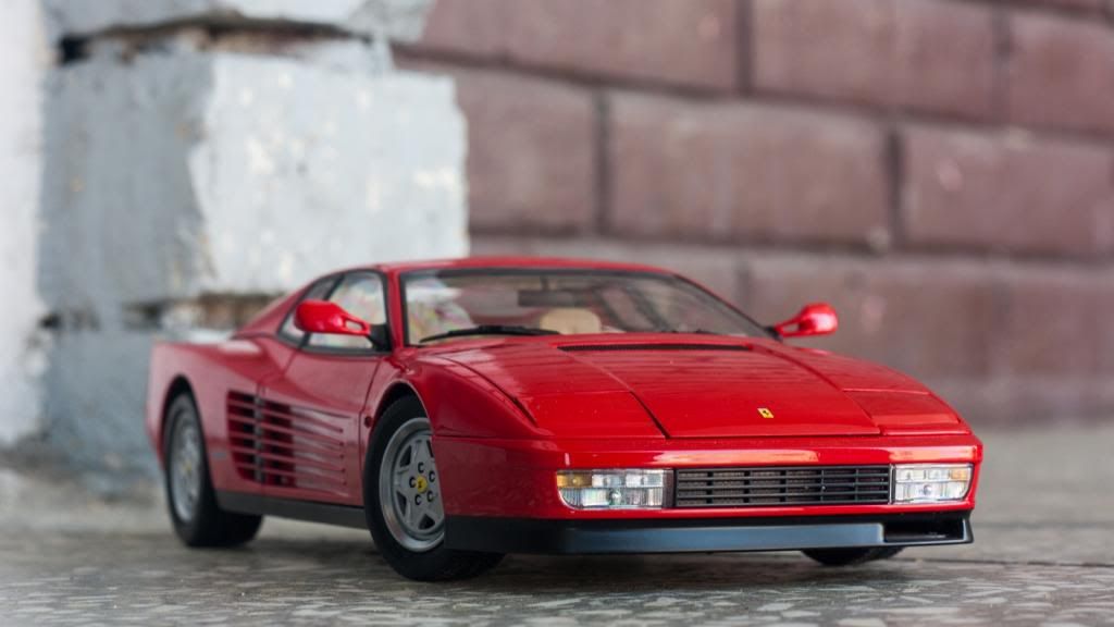 1 18 ferrari testarossa